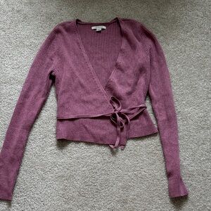 American Eagle Outfitters wrap sweater M